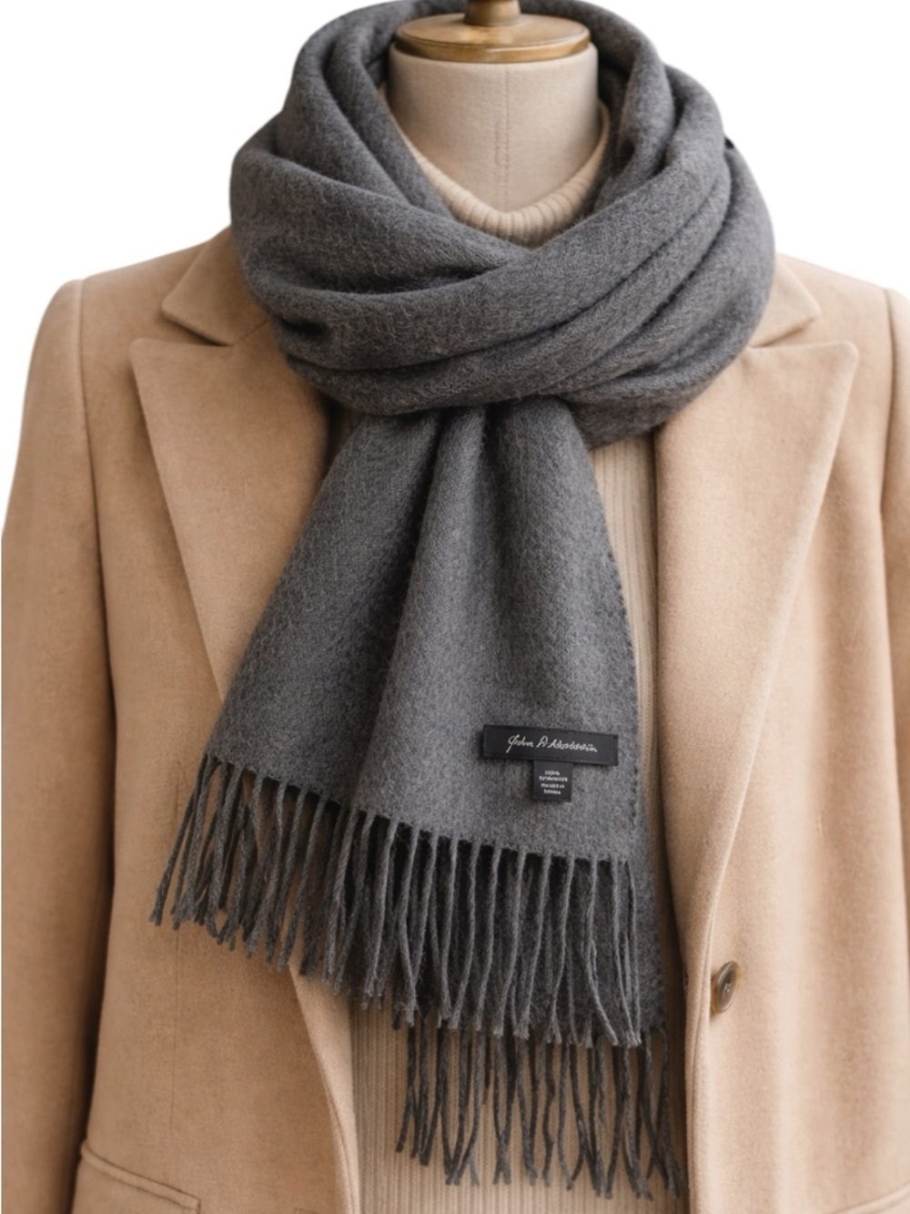 John W. Nordstrom Charcoal Gray Fringed Cashmere Scarf Luxury Old Money Winter